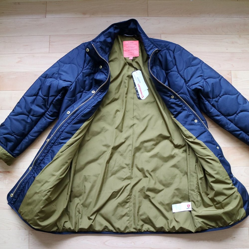 J. Crew NWT Quilted cocoon puffer with PrimaLoft Small Tall Navy Blue
